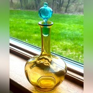 Stunning George 💛 Sand Amber Blue 💙 Glass Decanter with Stopper